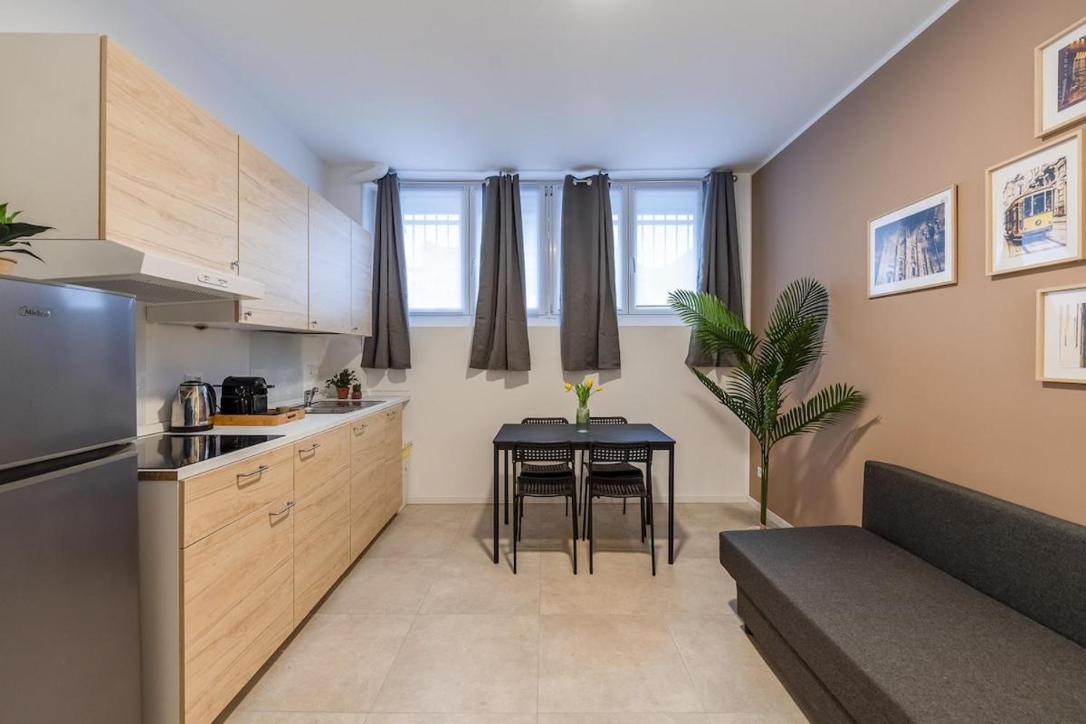 Authentic Private Flat 2 Min From Navigli Apartment Milan Exterior photo