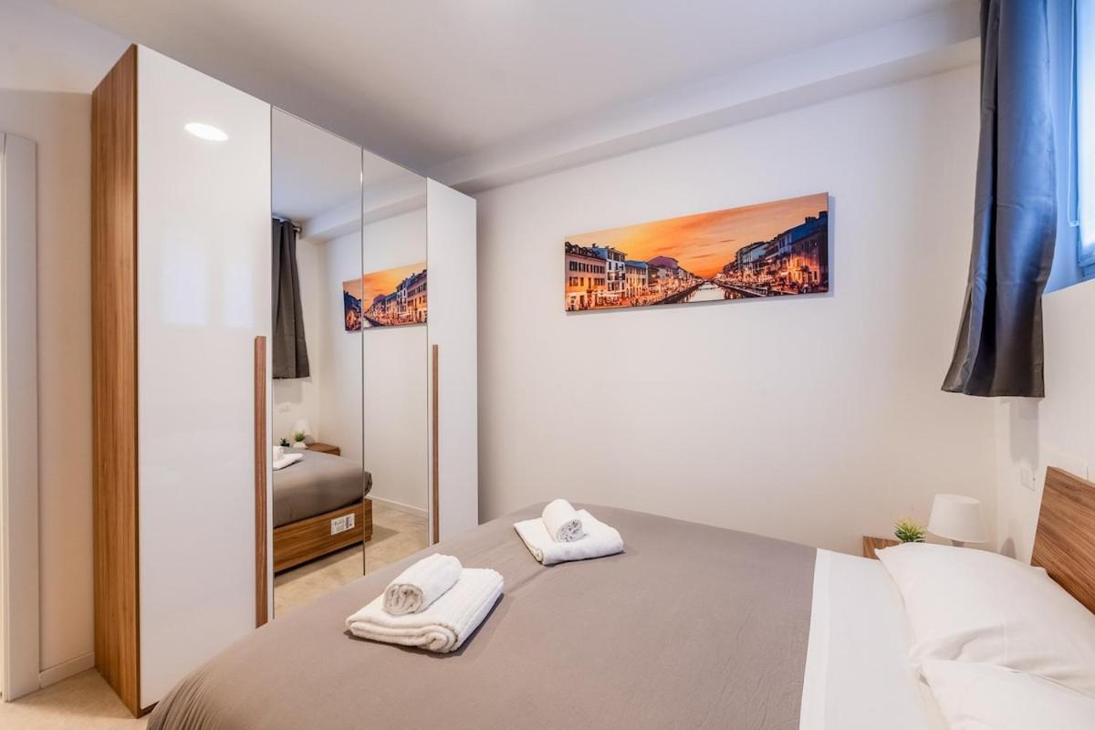 Authentic Private Flat 2 Min From Navigli Apartment Milan Exterior photo